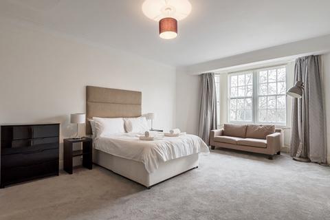 5 bedroom apartment to rent, Strathmore Court, Park Road, St Johns Wood, London NW8