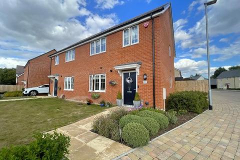 6 Walker Close, Arlesey, SG15 6AL