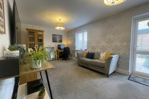 6 Walker Close, Arlesey, SG15 6AL