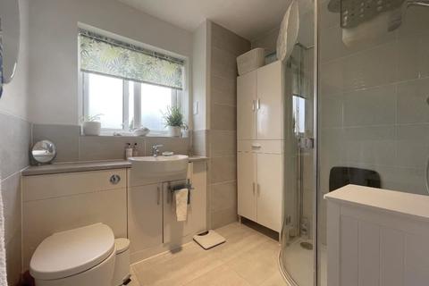 6 Walker Close, Arlesey, SG15 6AL