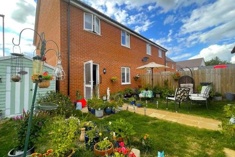 6 Walker Close, Arlesey, SG15 6AL