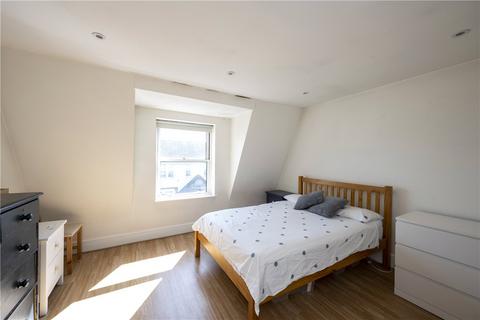 3 bedroom terraced house for sale, Lyham Road, London, SW2