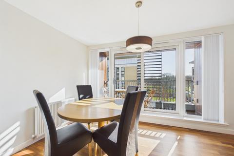 2 bedroom flat to rent, Kimmerghame Drive, Fettes, Edinburgh, EH4