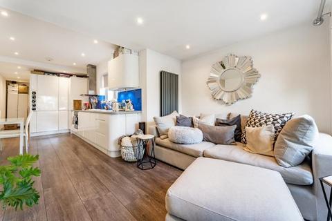Flat 20 Whateley Road, London, SE22 9DB