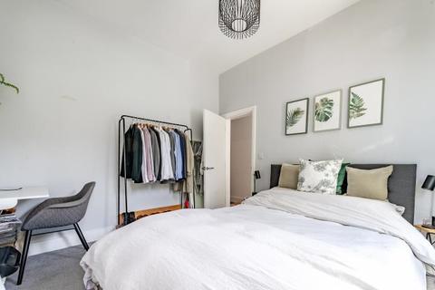 Flat 20 Whateley Road, London, SE22 9DB
