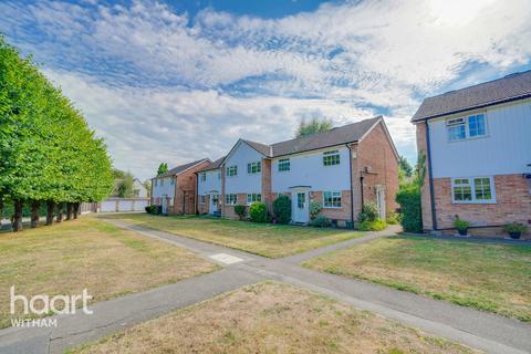 Flat 6, Nicholas Court Collingwood Road, Witham, CM8 2EF