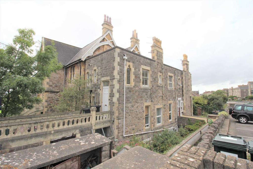 Highbury Road, Weston Super Mare 2 bed apartment for sale £220,000