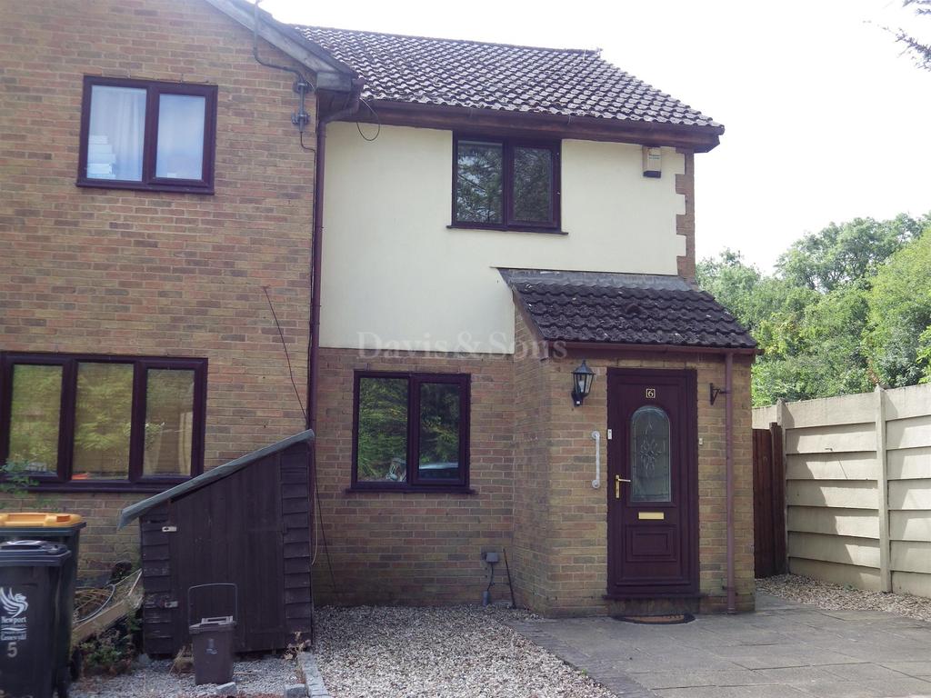 Hydrangea Close, Rogerstone, Newport.... 2 bed semidetached house £