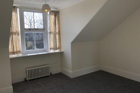 2 bedroom flat to rent, Carden Terrace, Top Floor, Aberdeen,  AB10