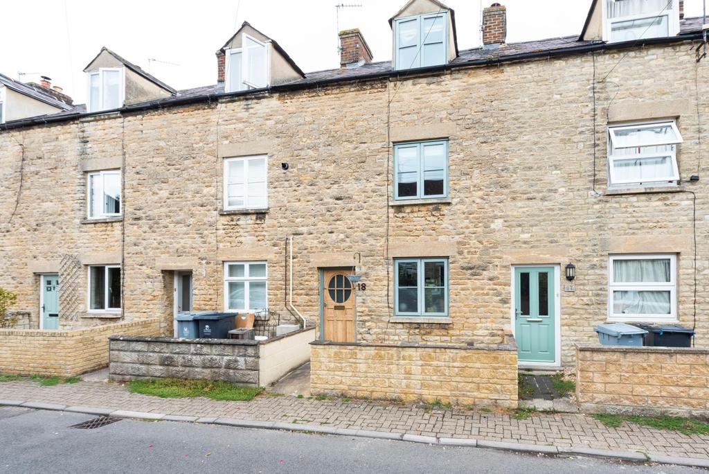Gloucester Place, Witney, Oxfordshire 2 bed terraced house £350,000