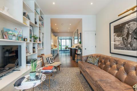 2 bedroom flat for sale, Portobello Road, London