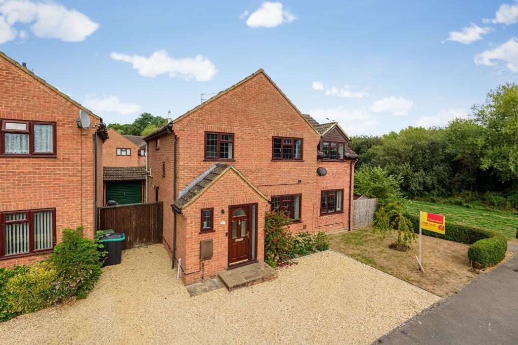 Theale, Berkshire, RG7 5 bed detached house for sale £600,000