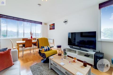 2 bedroom flat to rent, Boundary Road, Swiss Cottage NW8