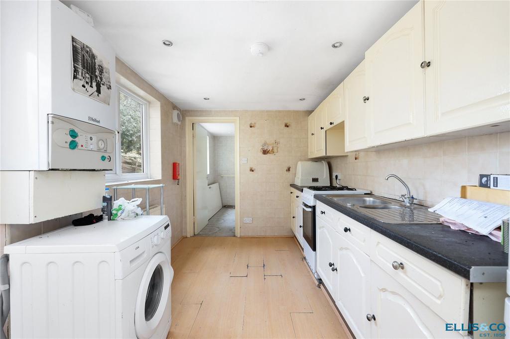 Greenwood Road, London, E8 4 bed terraced house for sale £1,100,000