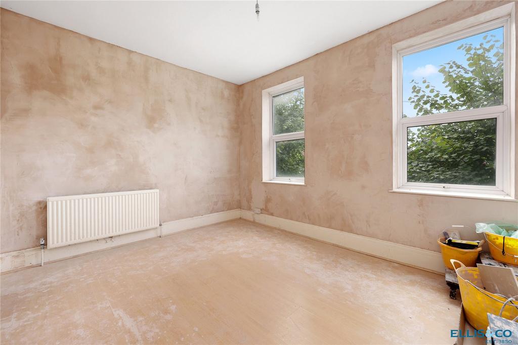 Greenwood Road, London, E8 4 bed terraced house for sale £1,100,000