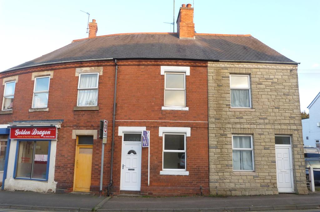 West Road, Oakham 2 bed terraced house £750 pcm (£173 pw)
