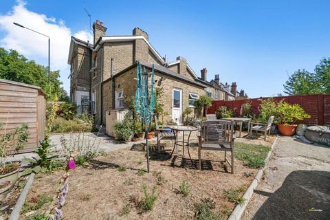 6 Plashet Road, London, E13 0PU