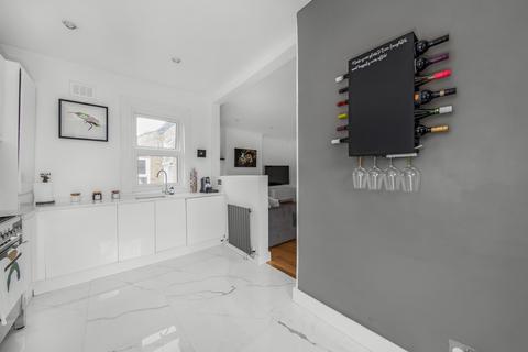 Flat A, Tennyson House Vancouver Road, London, SE23 2AJ