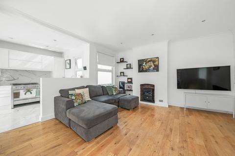 Flat A, Tennyson House Vancouver Road, London, SE23 2AJ