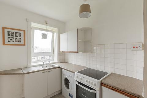 4 bedroom apartment to rent, Clifton Road Flat C, Aberdeen