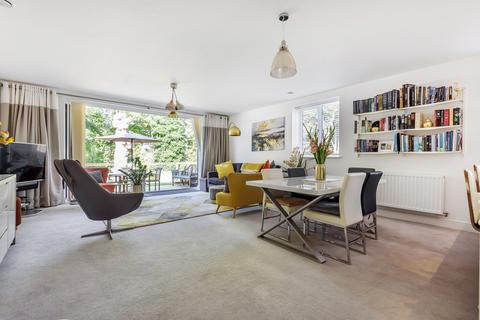 6 Alan Phillips Way, Sudbury, CO10 1AP