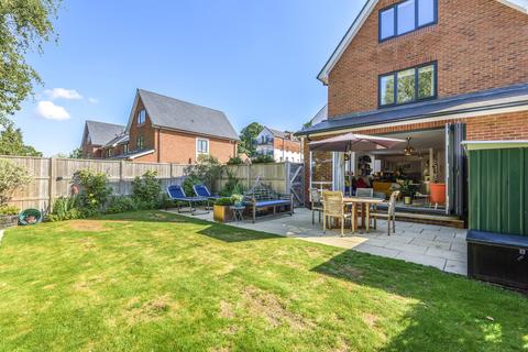 6 Alan Phillips Way, Sudbury, CO10 1AP