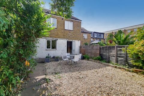 undefined, Burbage Close, London Bridge