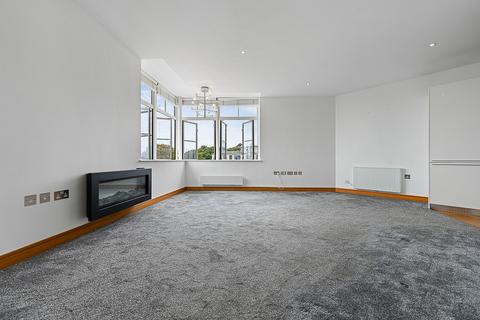 2 bedroom apartment for sale, The Headlands, Hayes Road, Sully, Penarth