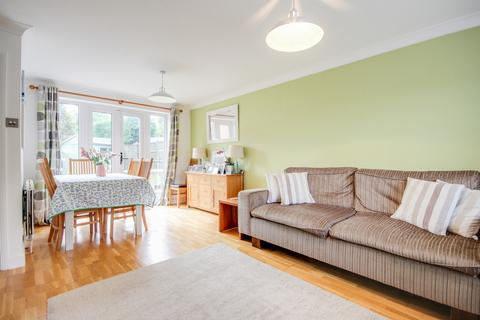 18 Bridges Close, Wokingham, RG41 3XL