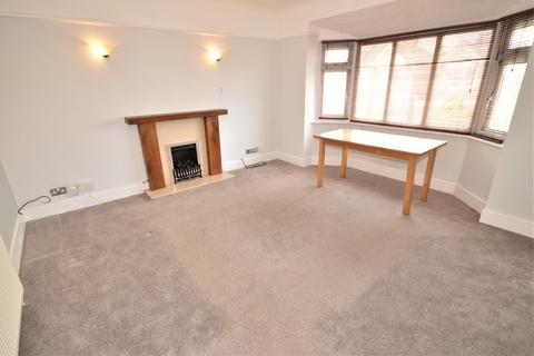 2 bedroom flat to rent, Talbot Road, Winton, Bournemouth