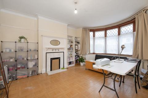 228 All Souls Avenue, London, NW10 3AD