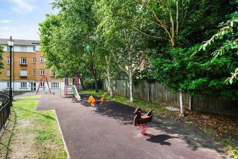 4 Goddard Place, London, N19 5GS