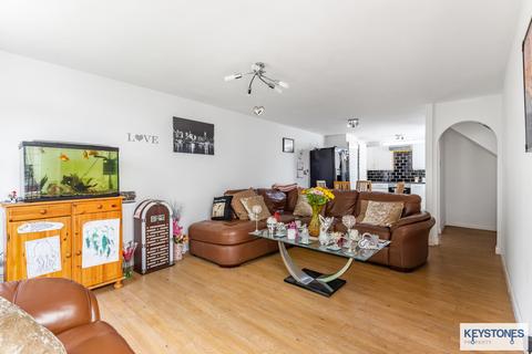 1 Harebell Way, Romford, RM3 8AS
