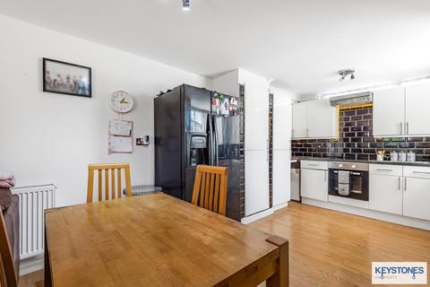 1 Harebell Way, Romford, RM3 8AS