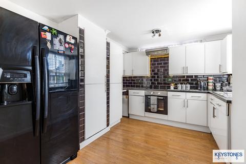 1 Harebell Way, Romford, RM3 8AS