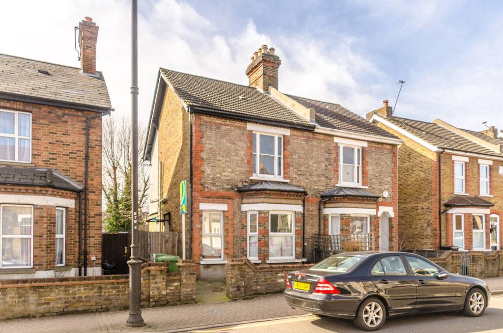 West Street, Bromley, BR1 1 bed £1,250 pcm (£288 pw)