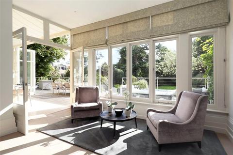 5 Copse Hill, London, SW20 0NB