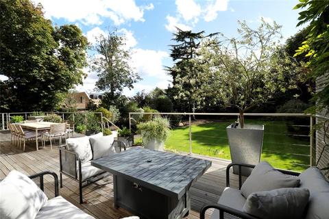 5 Copse Hill, London, SW20 0NB