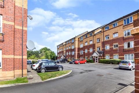2 bedroom flat to rent, Little Bolton Terrace, Salford, M5