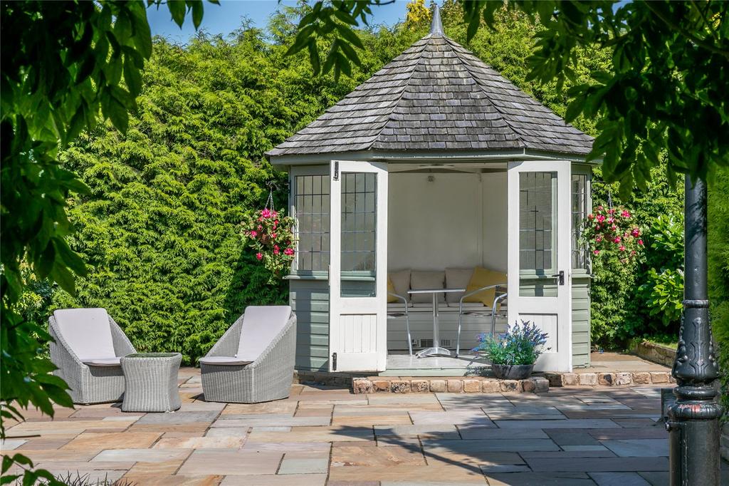 Summer House