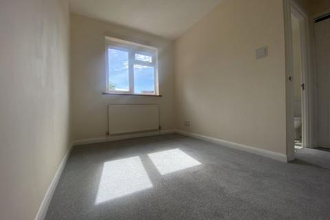 undefined, Pennyfields, Cranbrook