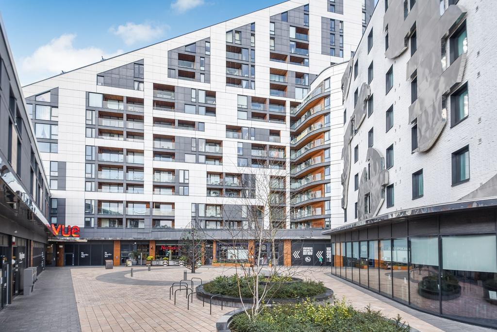 St Marks Square, Bromley, BR2 1 bed apartment for sale £375,000