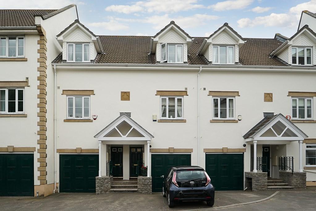 Royal Sands, WestonSuperMare, BS23 3 bed house for sale £420,000