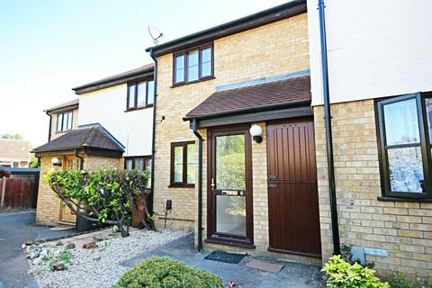 2 bedroom terraced house to rent, Bentley Close, Bishop's Stortford, CM23