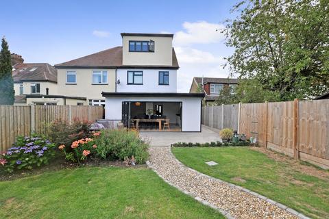 4 bedroom semi-detached house for sale - Galleywood Road, Chelmsford, CM2