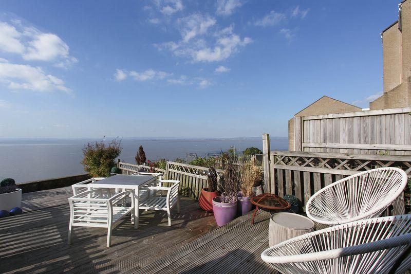 Wellington Terrace, Clevedon 3 bed terraced house £1,600 pcm (£369 pw)