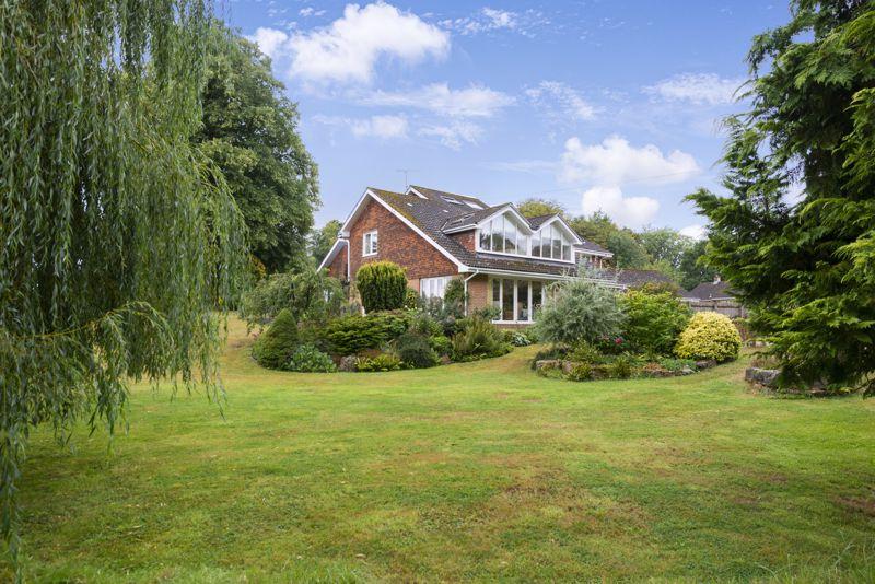 Milton On Stour, Gillingham 5 bed house £750,000