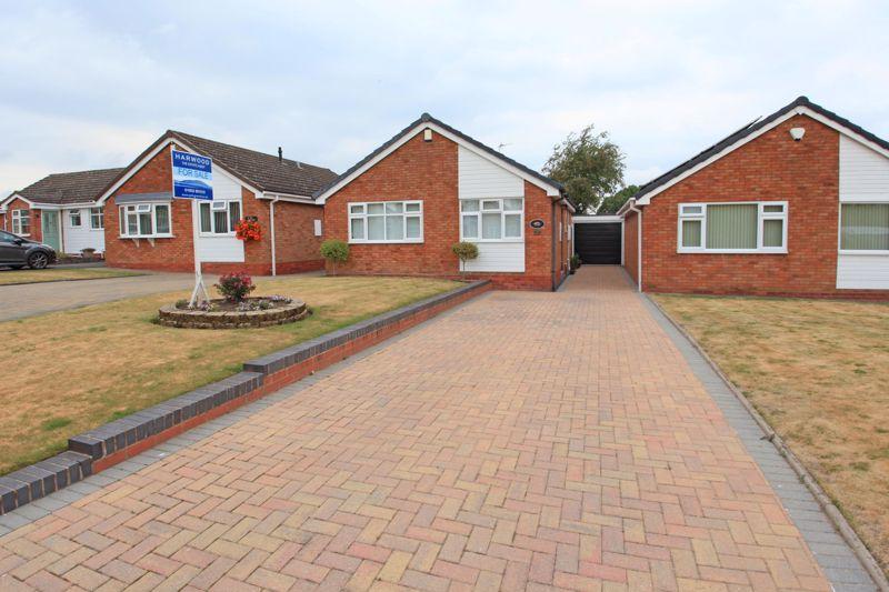 The Bentlands, Broseley 2 bed detached bungalow £325,000