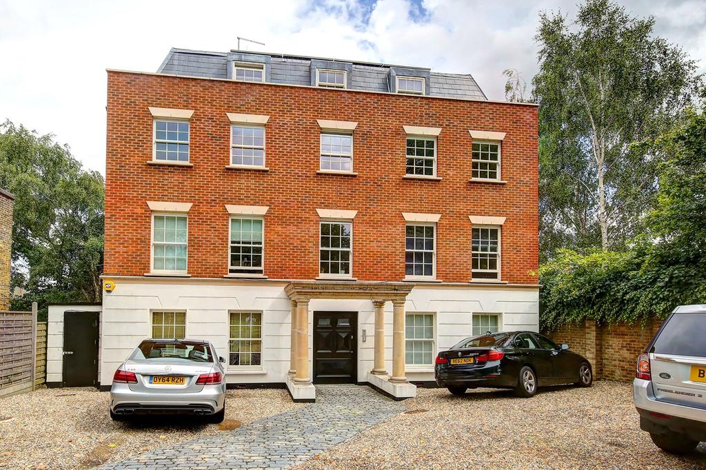 Upper Tulse Hill, London, SW2 1 bed flat £350,000