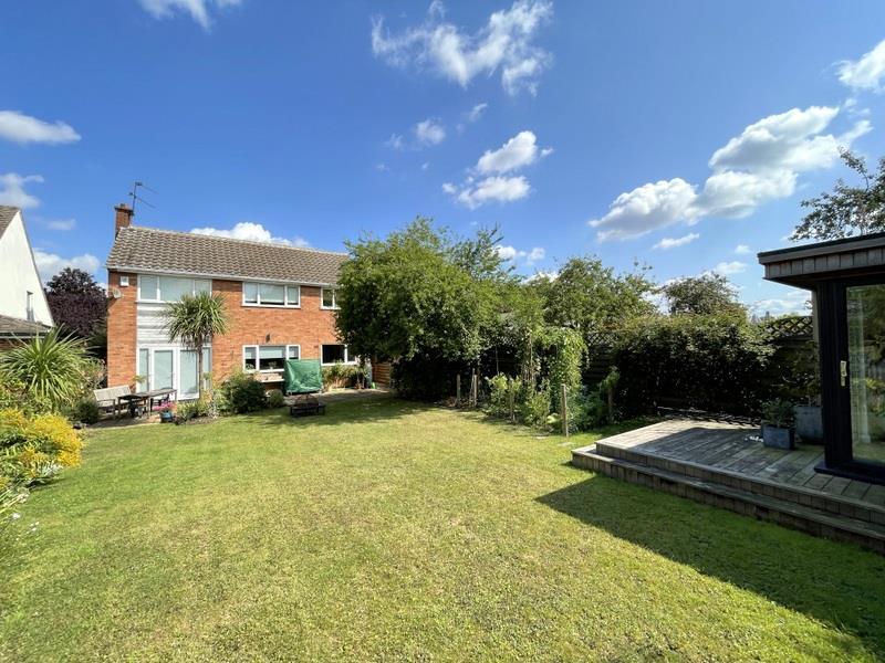 Leicester Road, Thurcaston, Leicester 4 bed detached house for sale £